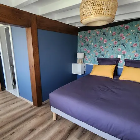 La Cour D'arblade לינה וארוחת בוקר